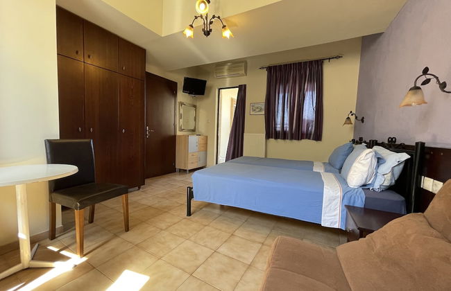 Minos Pension - Photo 6