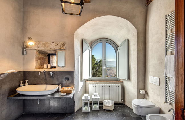 Torre Fortunata Splendidly Restored Medieval Tower Near Todi in Umbria - Foto 24