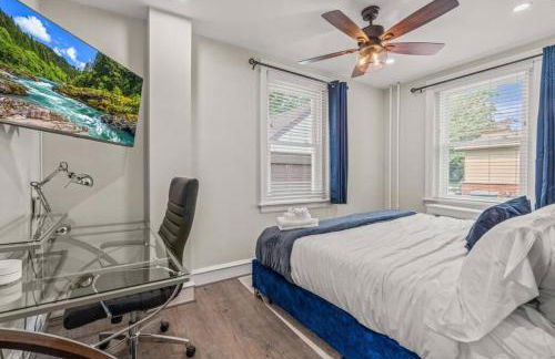 Spacious Home King Beds Gym Deck Games Parking AC - Foto 41