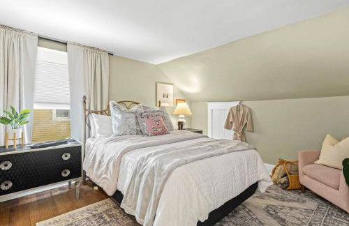 Eclectic Bungalow in the Heart of Royal Oak - Foto 38