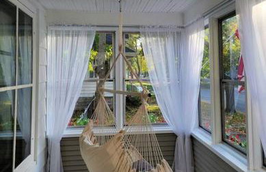 Beautiful Craftsman Style Home w/ Fenced Yard - Foto 27