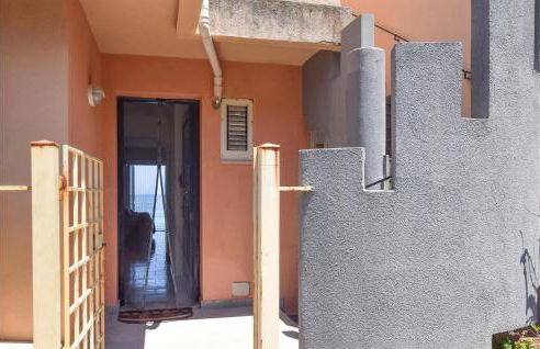 Stunning Apartment In Marina Di Caronia - Foto 6