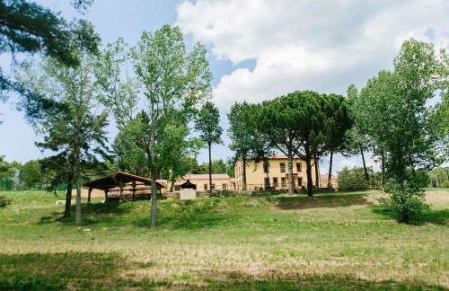 Centro Río Lobos - Photo 8