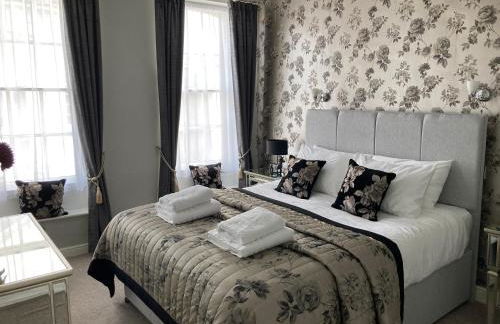 Assembly View - two bedroomed apartment with parking permit in Ludlow Town Centre - Photo 4