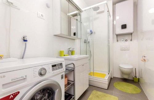 Apartment West Coast - Photo 9