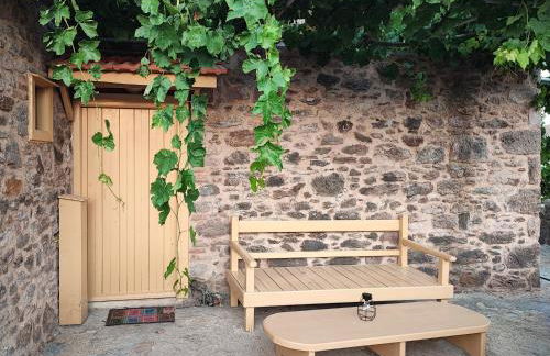 Το Καμίνι, πέτρινη κατοικία πάνω στη θάλασσα The Kiln House Kamini, Retreat on the beach - Photo 17