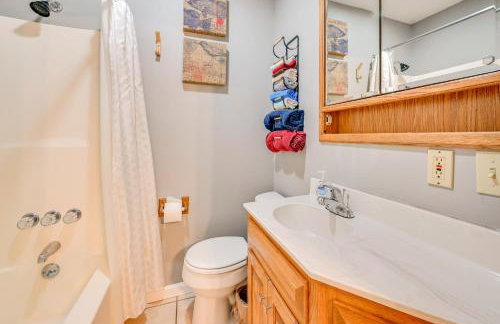 Access to Rough River Lake! Family Home with Deck - Foto 22