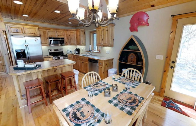 Lakefront Hideaway - Foto 10