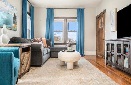 Benson's Cozy 3-BR Retreat with BBQ Grill - Photo 6