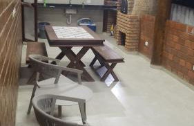 Casa de Campo Novo gravatá em condomínio, lazer completo com piscina compartilhada, churraqueira e forno a lenha privado e uma vista espetacular e com aquele friozinho - Foto 15