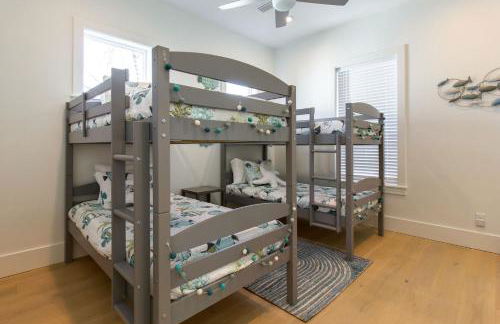 Doin' Grayt-LUXE beach cottage-Easy beach access, pool, bikes! - Foto 32