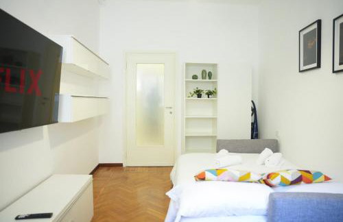 Navigli-Metro-Moda & Design District AC & Self Check-In - Photo 6