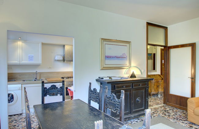 PEGGY-Guggenheim - Photo 11