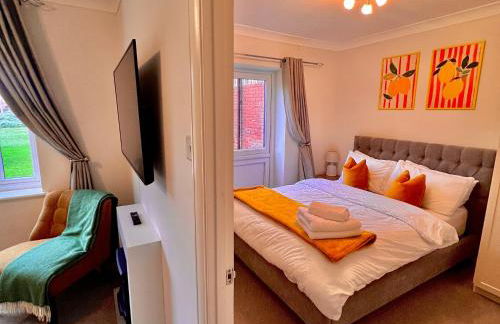 Stylish 1 Bedroom Apartment with Free Parking and Links to London & Essex - Foto 8