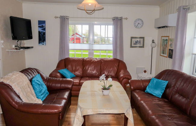 Greenhouse - Photo 14