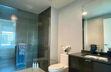 The Daisy-Highrise 2BR Marina View,Pool,Jacuzzi,Gym&Parking - Foto 30