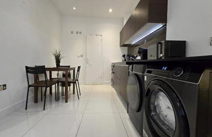 Kings Cross St Pancras One Bedroom Flat - Foto 2