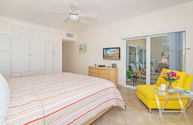 The Colonial Club, Oceanfront Condos - Photo 21