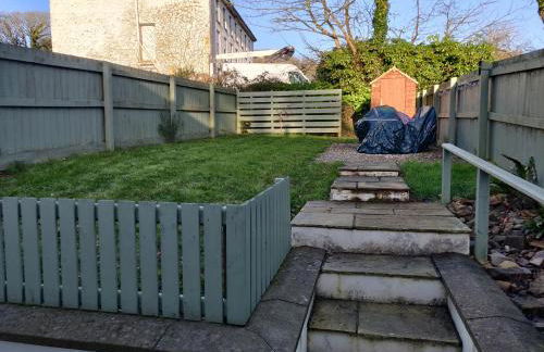 Weavers Cottage - Photo 17