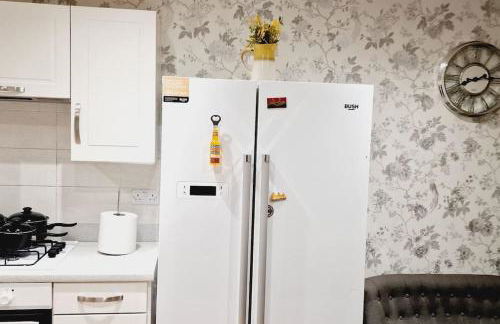 Modern Home near London ensuite room, 3 toilets - Foto 44