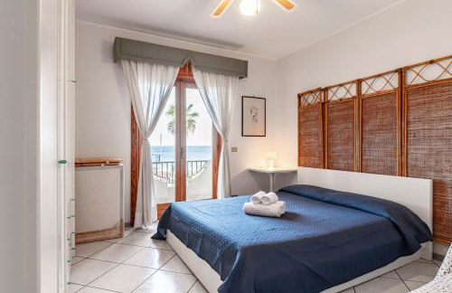 GuestHost - Casa Giovanna Lungomare Sea view - Foto 1