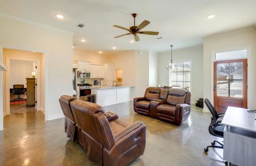 Near Plant and Data Center! Work-Ready Canton Base - Foto 1