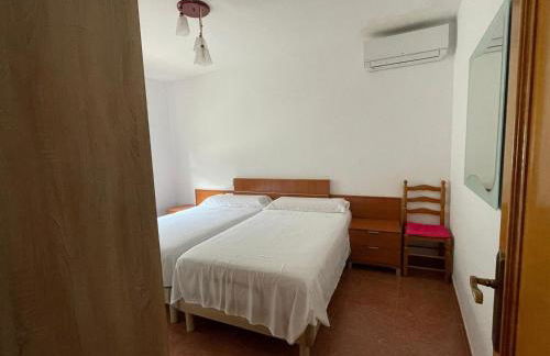 Pet-Friendly Villa with Pool - Foto 19