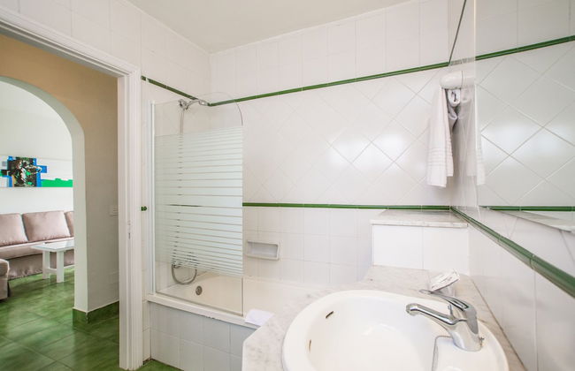 Apartamentos LIVVO Las Gaviotas - Photo 42