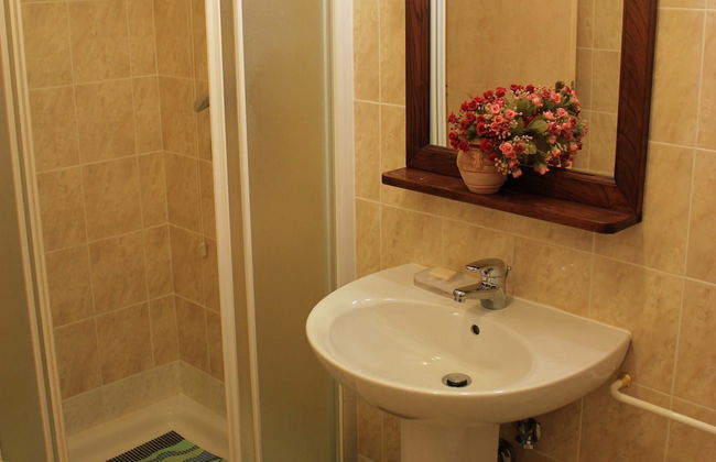 _x000d_ boutique Villa With Pool - Photo 17