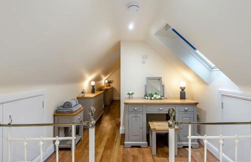 Two Chainbridge Barns - Foto 12