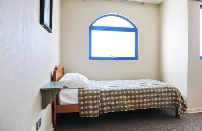 MR Mar Suites - Photo 10