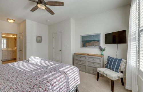 Shuttle to Beach, Relax on Patio! Millville Escape - Foto 13