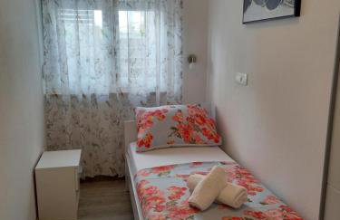 Apartment Gajo with swimming pool near Split - Photo 25