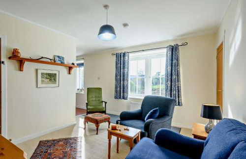 2 bed in Strontian CA046 - Photo 7