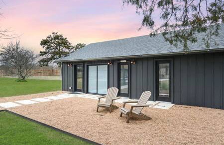 Hot Tub Pool + Firepit + Gameroom ~ Guesthouse - Foto 44