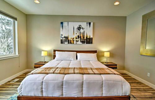 Modern Anchorage Townhome - By Delaney Park Strip! - Foto 12