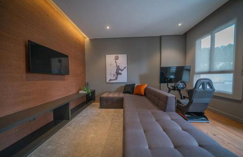 Studio Decorado Moderno ao lado Metrô Giovanni com Varanda - Acomoda até 4 pessoas - Foto 32