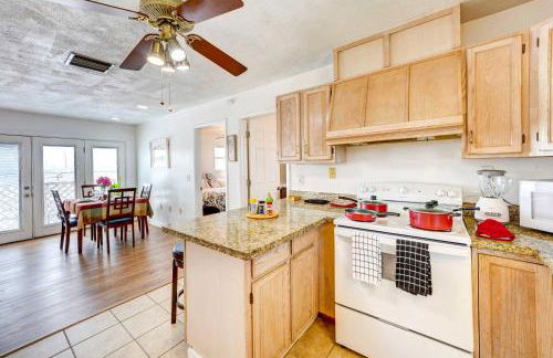 Corpus Christi Extended Stay - 7 Mi to Beach! - Foto 11