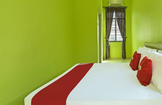 OYO Home 90532 Casa Azlinda Muslim - Foto 16