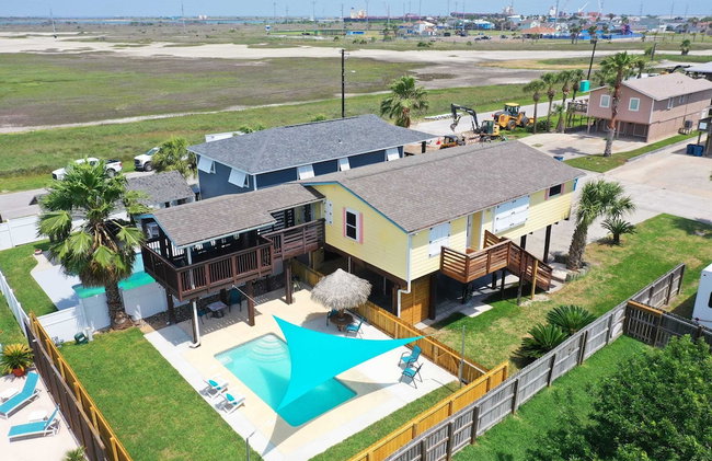 Private Pool, Yard, Deck, by the Nature Preserve! Tipsy Flipper by Avantstay - Photo 115