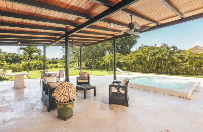 3BR Villa With Tropical Style BBQ Private Pool - Photo 19