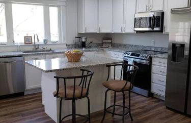 Red River Gorge Creekside, New*Spacious *2 baths! - Foto 14