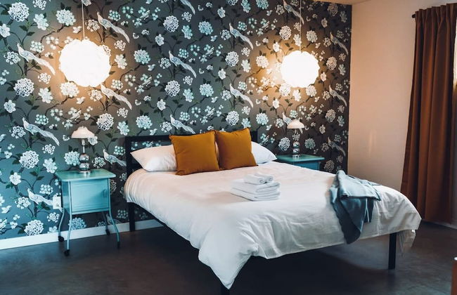 Lakeview Mid Century Luxury Cottage Citq 311414 - Photo 64