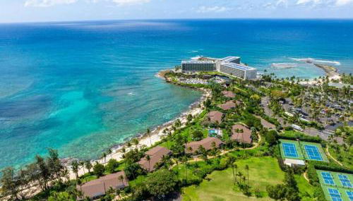 Stunning Golf Course front near the beach - Photo 1