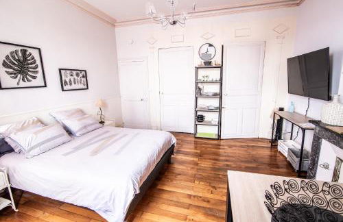 Le Regisseur - Photo 80