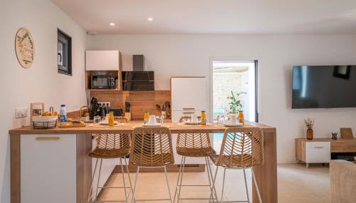 Grange de Clyna-Piscine & Spa à 10 min du circuit - Foto 5