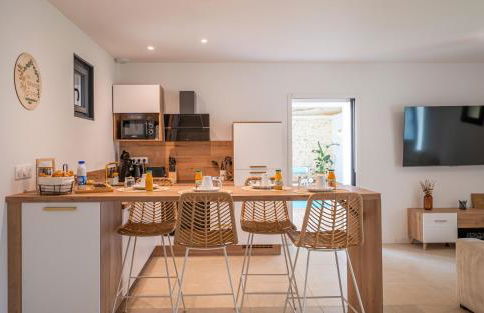 Grange de Clyna-Piscine & Spa à 10 min du circuit - Foto 5