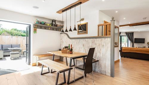 Silhouette's Stable - Uk34102 - Foto 5