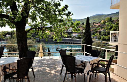 Apartmani Kadmen - Photo 10