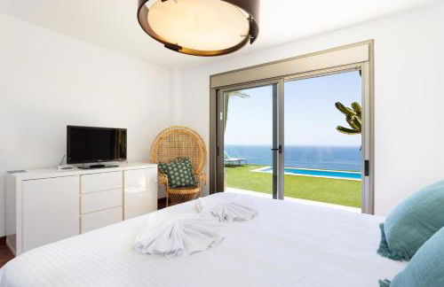 Home2Book Ocean View Villa, Private Pool & Garden - Foto 16